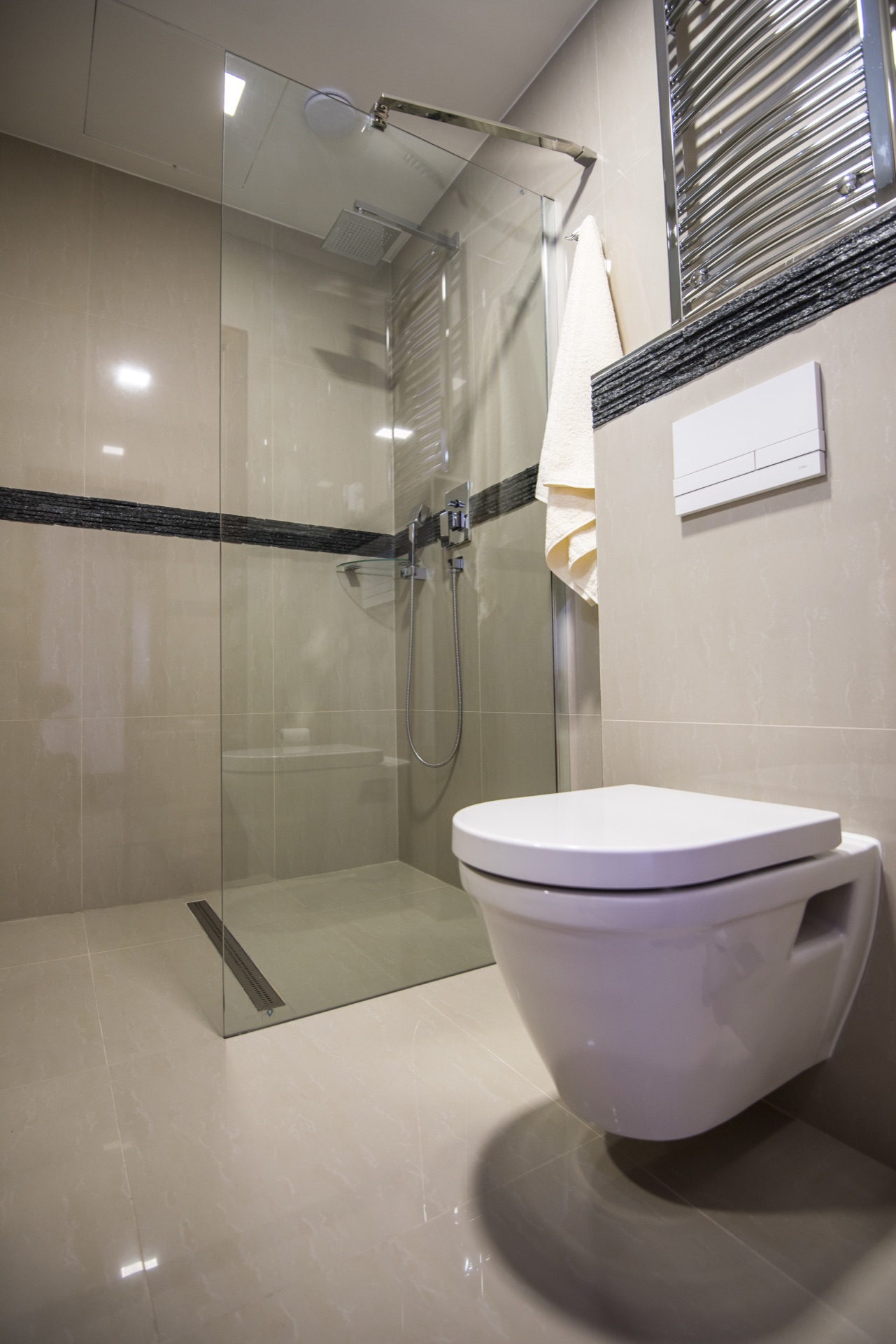 Pokoj 04 — interiér pokoje